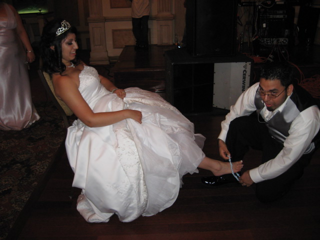 617x456 pixels (82K)